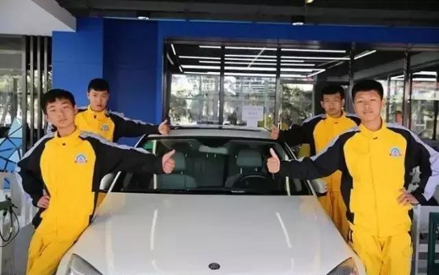 M6米乐APP,学汽车美容为什么首选万通